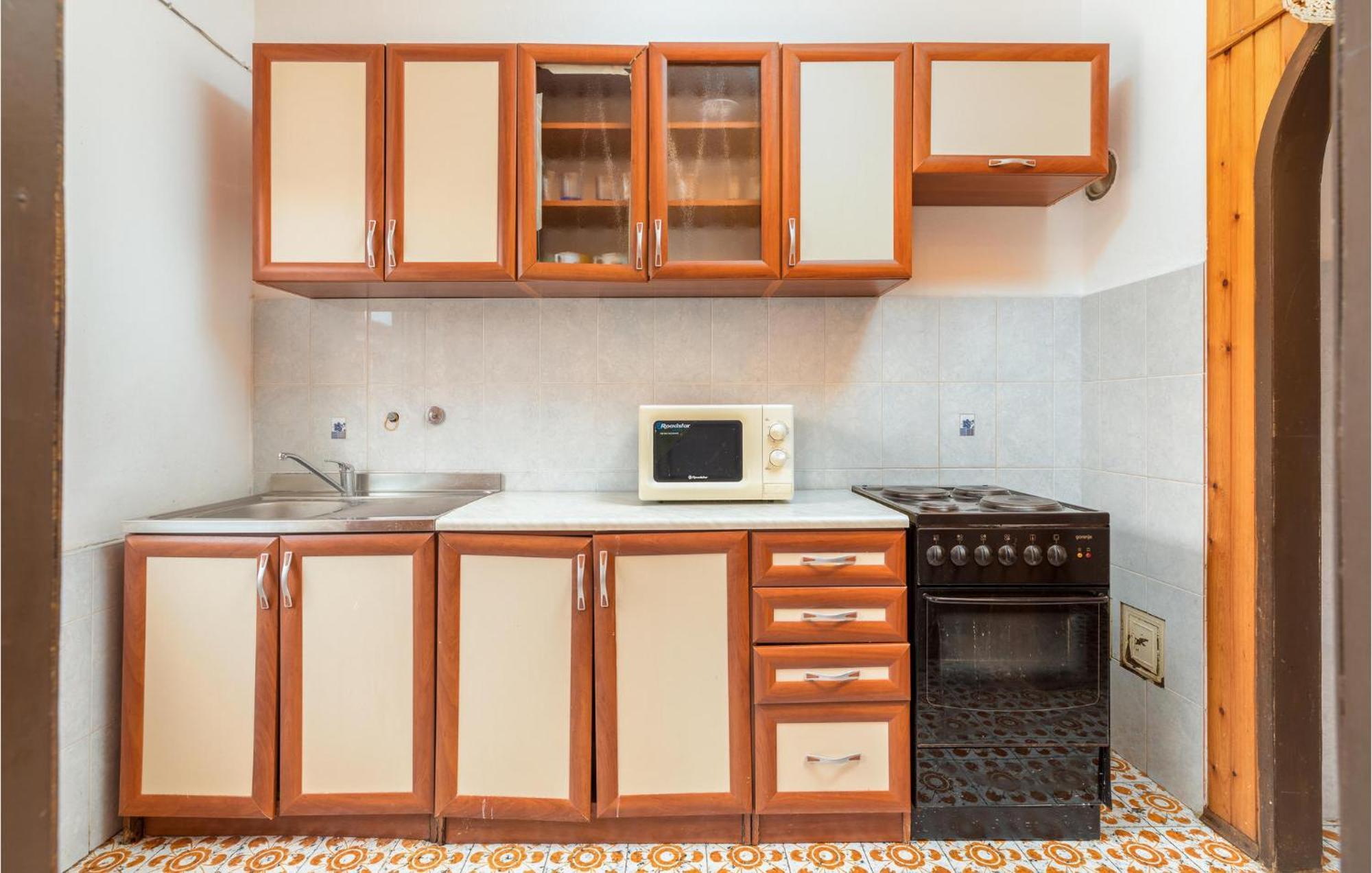 Lovely Apartment In Fazana With Kitchen Exterior photo